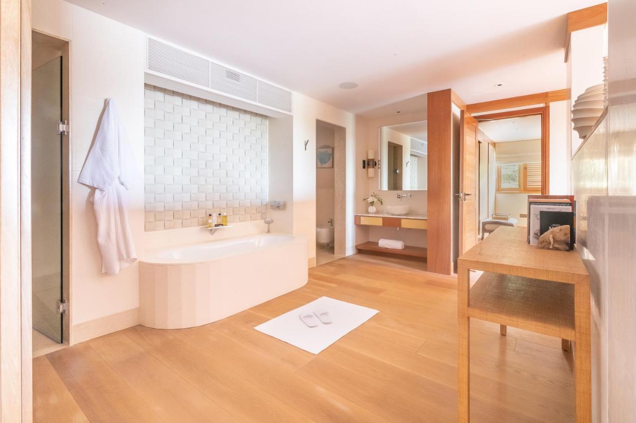 L'Escale Resort Marina & Spa - Small Luxury Hotels Of The World Victoria Esterno foto